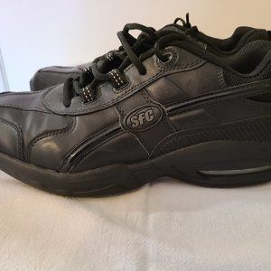 Shoes For Crews Evolution Non-Slip Work Shoe Men's 10.5 SFC